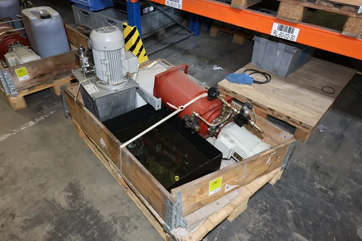 2 x Hydraulikaggregat ohne Palette
